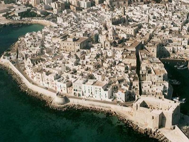Dimora Almadia Bed and Breakfast Monopoli Buitenkant foto